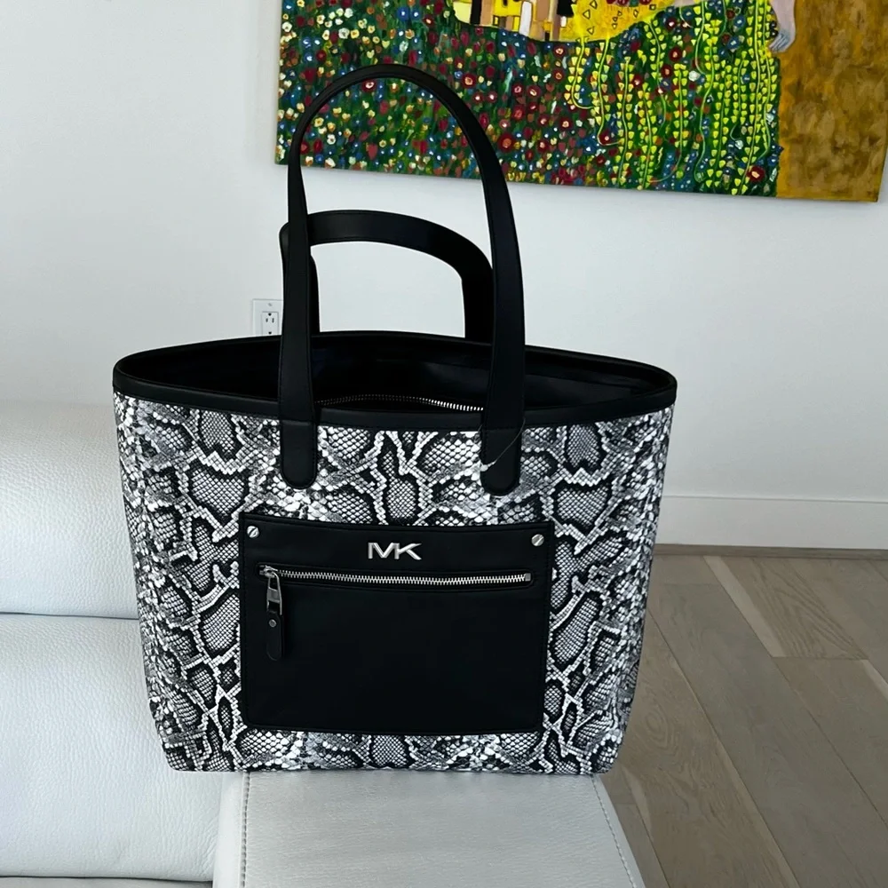MICHAEL KORS EXCUSE LIMITED Varick Snake Embossed Leather Tote Bag